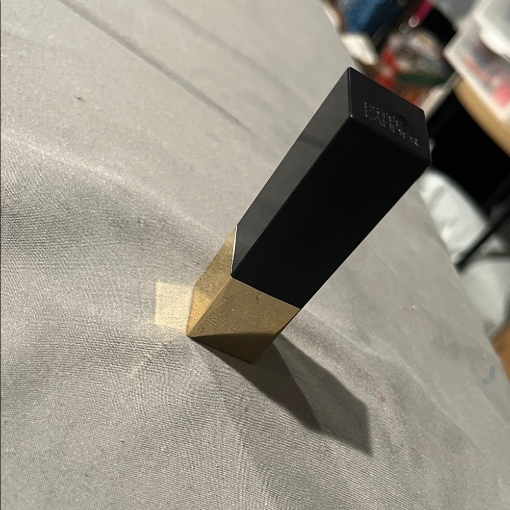 Estee Lauder pure color envy Lipstick